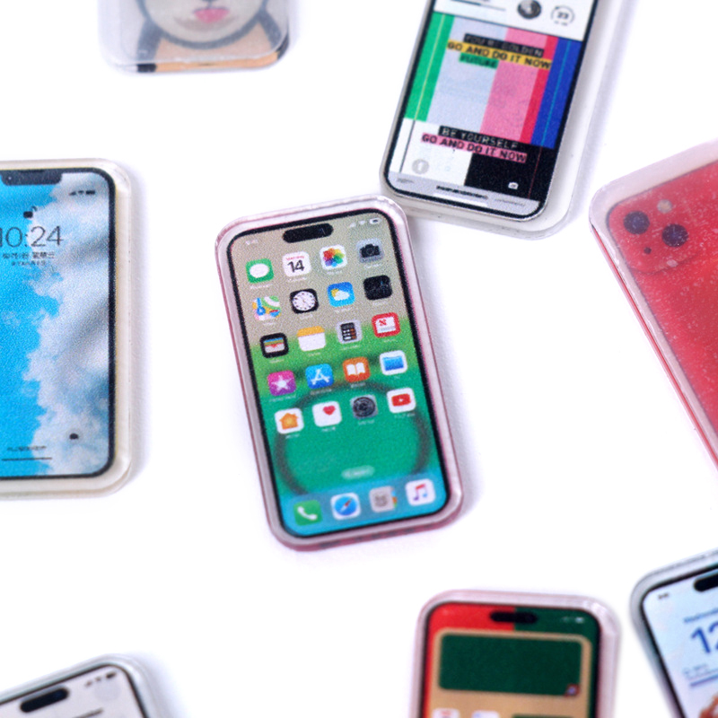 Mini téléphone portable miniat - Kids Toys Smartphone avis et prix
